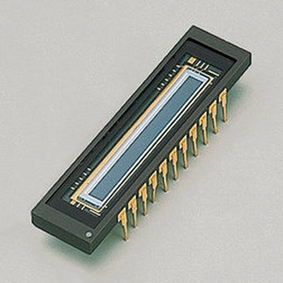 滨松HAMAMATSU   S8381-1024Q    NMOS 线阵图像传感器