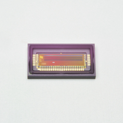 滨松HAMAMATSU   S15611    CMOS 线阵图像传感器